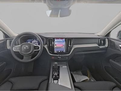 Volvo XC60 (2025) - Photo 4