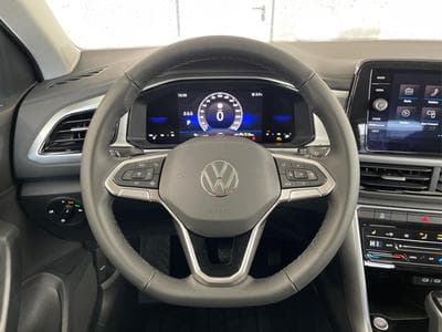 VW T-Roc LIFE (2026) - Photo 8