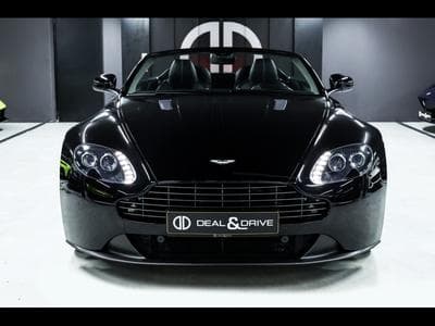 V8 Vantage