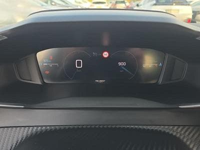 PEUGEOT 2008 1.2 100ch S&S Allure (2024) - Foto 6