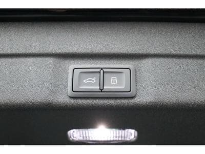 Audi A5 Audi A5 Avant TFSI  S tronic 7 S Line/19”/ (2025) - Photo 15