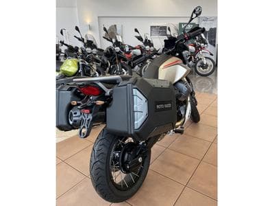Moto Guzzi V85 TT Travel (2026) - Photo 4