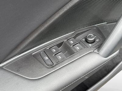 VW Tiguan R-Line People (2026) - Foto 12