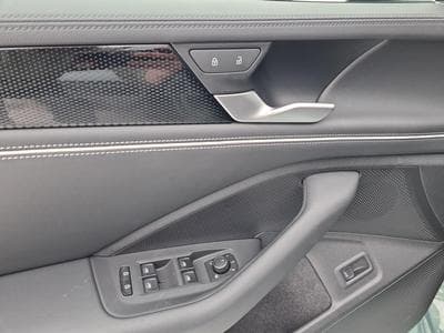 VW Passat Variant 2.0 TDI 110 kW Business (2025) - Photo 11