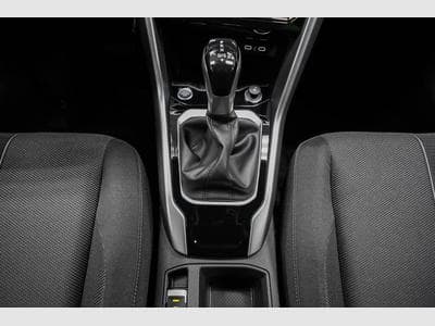 VW T-Roc 1,5 TSI DSG (2025) - Photo 11