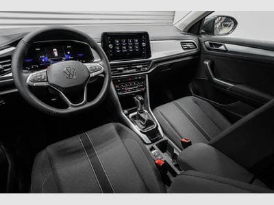 VW T-Roc 1,5 TSI DSG (2025) - Photo 6