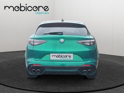 Alfa-Romeo Stelvio 2.9 V6 Biturbo Quadrifoglio (2021) - Foto 5