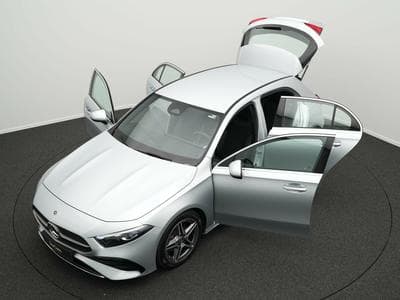 Mercedes Classe A d AMG-Line Multi+Kamera+MBUX +Ambi (2024) - Photo 14