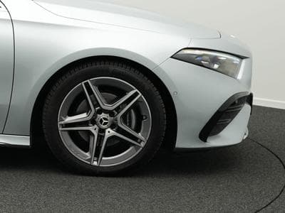 Mercedes Classe A d AMG-Line Multi+Kamera+MBUX +Ambi (2024) - Photo 8