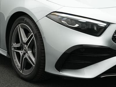 Mercedes Classe A d AMG-Line Multi+Kamera+MBUX +Ambi (2024) - Photo 9