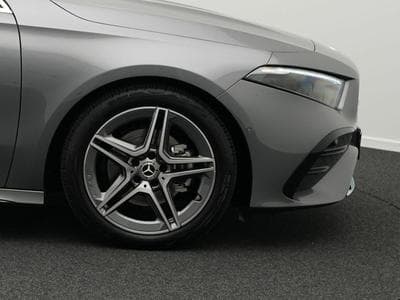 Mercedes Classe A AMG-Line LED+Kamera+MBUX+SHZ (2025) - Photo 8