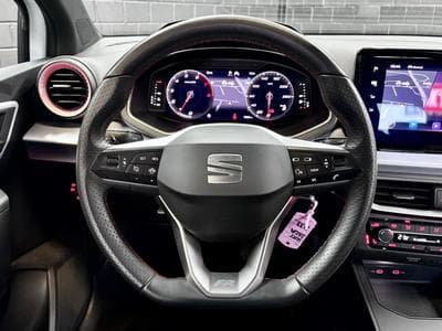 Seat Ibiza FR Pro Black Edition 1.0 110CV *Caméra* *Sièges Chauffants* (2022) - Photo 10