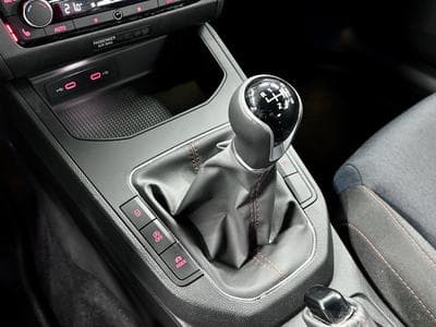 Seat Ibiza FR Pro Black Edition 1.0 110CV *Caméra* *Sièges Chauffants* (2022) - Photo 14