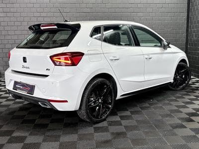 Seat Ibiza FR Pro Black Edition 1.0 110CV *Caméra* *Sièges Chauffants* (2022) - Photo 6