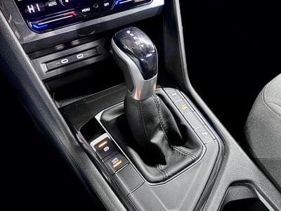 VW Tiguan Life ACTIVE 1.4 eHybrid TSI 245CV DSG6 *Attelage* *Caméra* (2022) - Photo 14