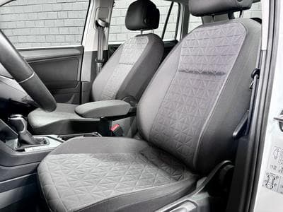 VW Tiguan Life ACTIVE 1.4 eHybrid TSI 245CV DSG6 *Attelage* *Caméra* (2022) - Photo 7