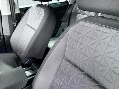 VW Tiguan Life ACTIVE 1.4 eHybrid TSI 245CV DSG6 *Attelage* *Caméra* (2022) - Photo 8