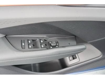 Cupra Terramar 1.5 eTSI 150 DSG7 (2026) - Photo 12