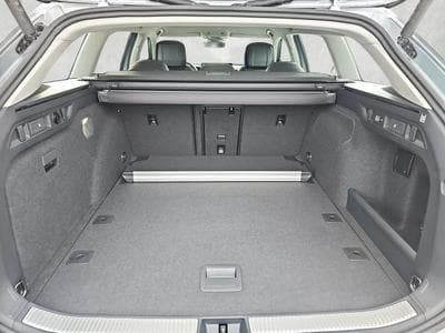 VW Passat Variant 2.0 TDI 110 kW Elegance (2026) - Photo 1