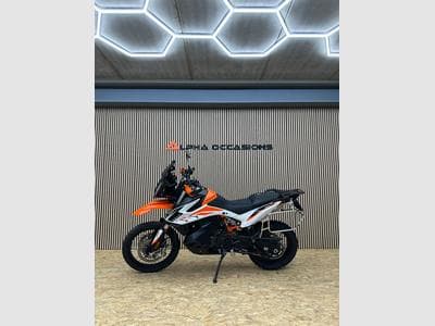 KTM Adventure 890 R (2022) - Photo 1
