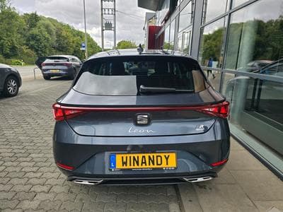 Seat Leon FR 1.5 eHybrid 204 DSG (2026) - Photo 4