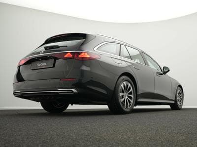 Mercedes Classe E T Avantgarde LED+AHK+Kamera+Totw (2024) - Photo 11