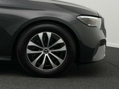 Mercedes Classe E T Avantgarde LED+AHK+Kamera+Totw (2024) - Photo 8