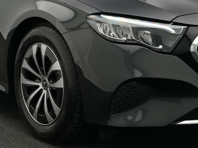 Mercedes Classe E T Avantgarde LED+AHK+Kamera+Totw (2024) - Photo 9