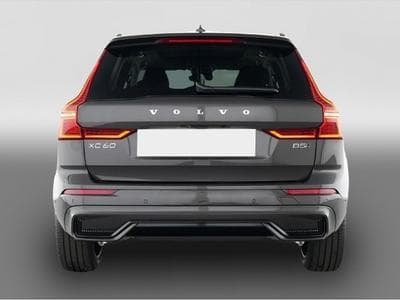 Volvo XC60 (2025) - Photo 3