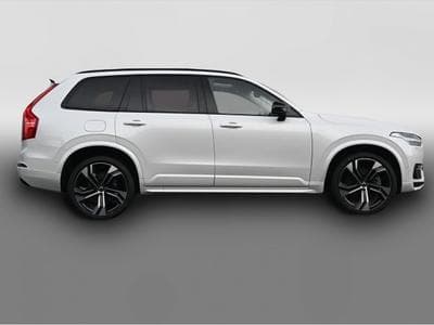 Volvo XC90 (2026) - Photo 2