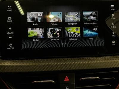 Skoda Scala Monte-Carlo+Dsg+Pano+RearView (2025) - Foto 15