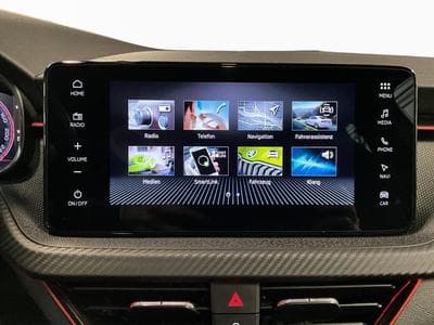 Skoda Scala Monte-Carlo+DSG+RearView+LED (2025) - Foto 13