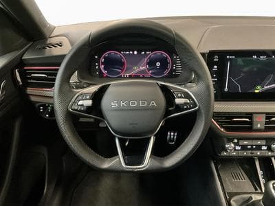Skoda Scala Monte-Carlo+BVM+Pano+Navi (2025) - Foto 10