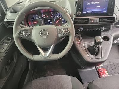 Opel Combo E Cargo (2023) - Photo 4