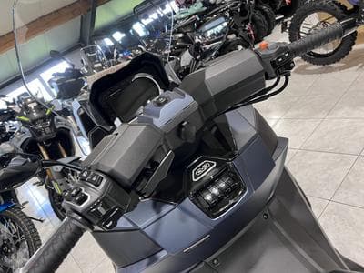 Kymco CV3 550 immatriculée 0 kilomètres (2026) - Foto 6