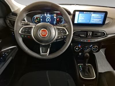 Fiat Tipo 1.5 HYBRID CROSS (2024) - Photo 6