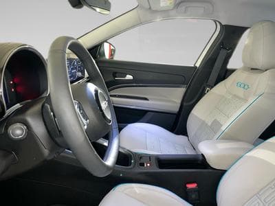 Fiat 600 1.2 HYBRIDE (2024) - Photo 4