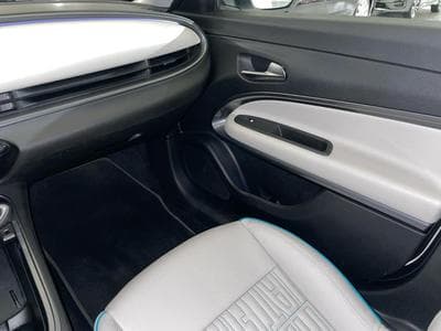 Fiat 600 1.2 HYBRIDE (2024) - Photo 9