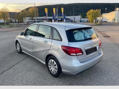 Mercedes B 180 B180 1.6/NAV/PDC/Top condition (2015) - Foto 3