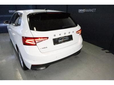 Skoda Fabia Selection (2025) - Foto 15