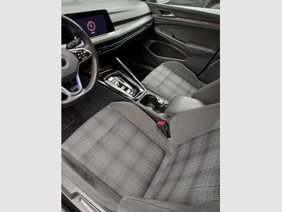 VW Golf 1,4 GTE (2022) - Photo 11