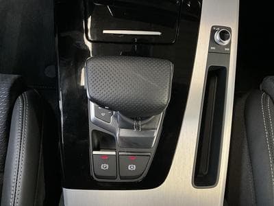 Audi Q5 S-line+S-tronic+Quattro+40TDI (2025) - Foto 12