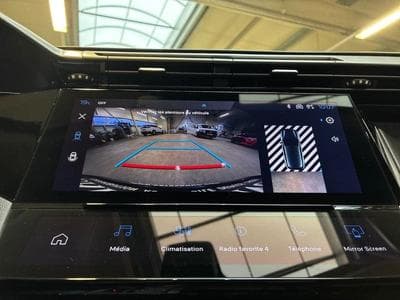 PEUGEOT 308 1.2 PureTech 130ch S&S Allure EAT8 (2024) - Foto 11