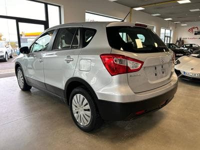 SX4 S-Cross