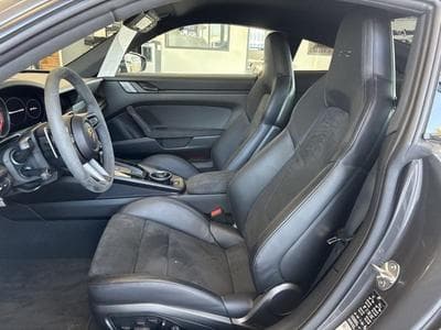 Porsche 911 Coupe 3.0 480ch 992 Carrera 4 GTS PDK (2023) - Photo 14