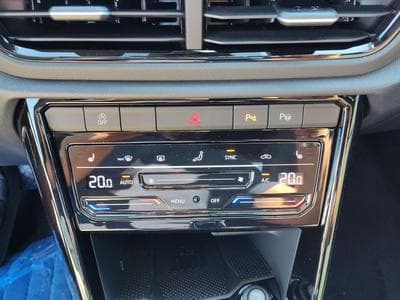 VW T-Roc Black Style 1,5 (2026) - Photo 11