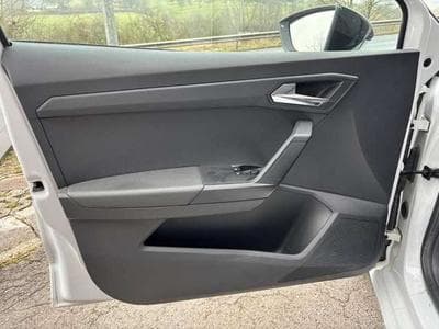 SEAT Ibiza 1.0 TSI STYLE - JUSQU'A 48 MOIS DE GARANTIE (2018) - Photo 8