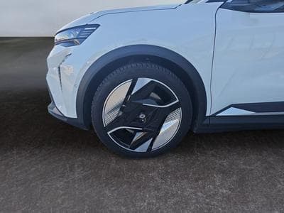 Renault Scenic ICONIC 220 LONG RANGE (2026) - Photo 4