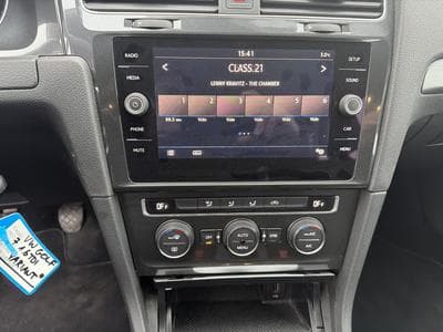 VW Golf 1.6 TDI 115 Variant Confort Bluemotion (2017) - Foto 15