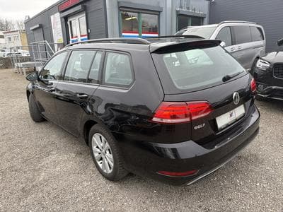 VW Golf 1.6 TDI 115 Variant Confort Bluemotion (2017) - Foto 4